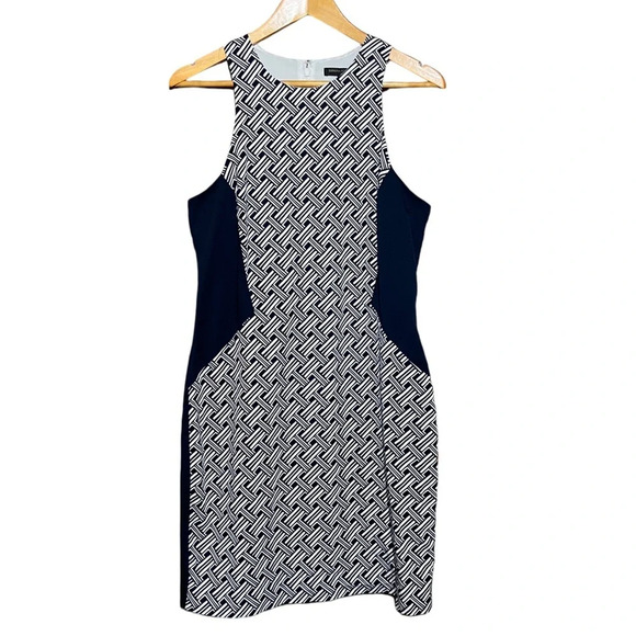 Banana Republic Dresses & Skirts - Banana Republic Sheath Dress Sleeveless Blue White Back Zip Lined Dress Size 14